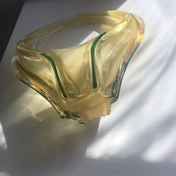Mid-century, modern influence glass blown with occlusions and bubbles. - Picture 3 of 10